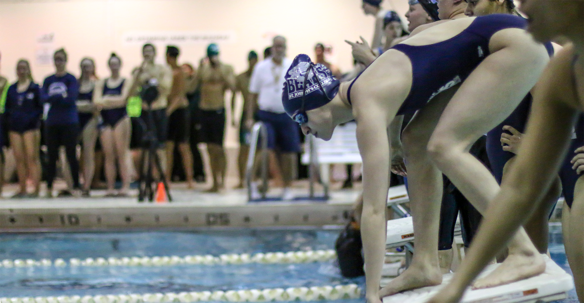 Women’s Swimming Sets Four Records Taking Seventh at Skyline Championships