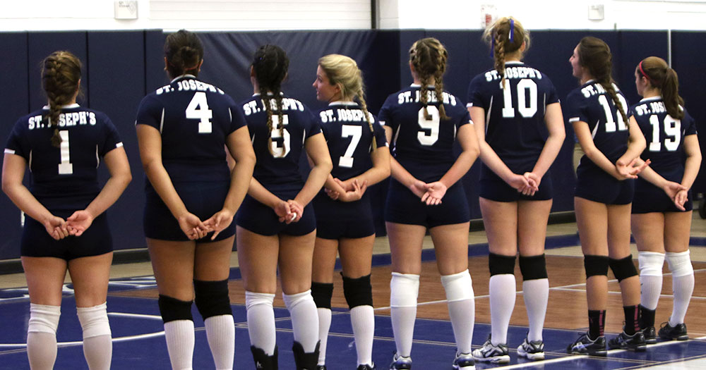 Women's Volleyball Hosts Mount Saint Vincent and Farmingdale in Skyline Tri-Match