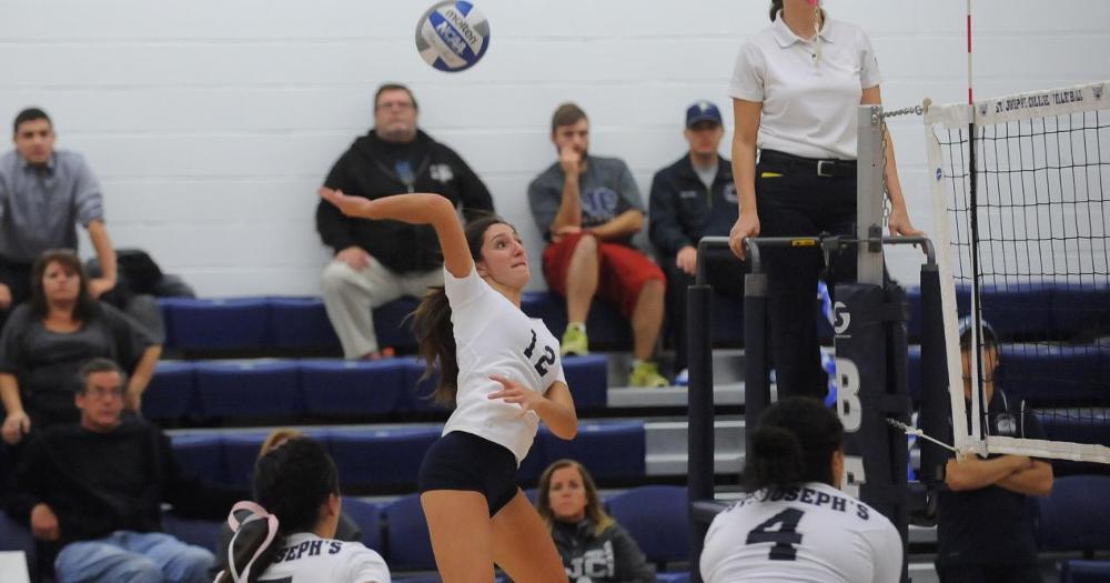 Women's Volleyball Wins First Skyline Conference Match, Splitting Purchase College Tri-Match