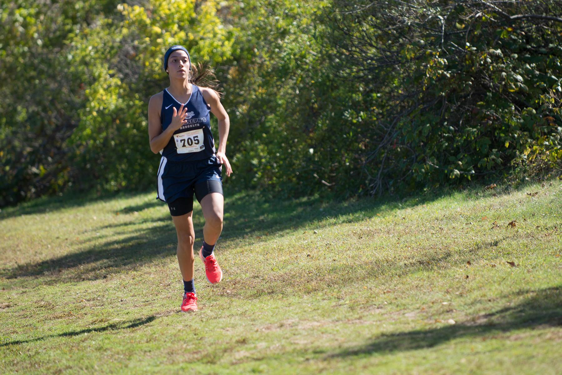 Candelaria Paces Women's Cross Country to 12th at Skyline Championships