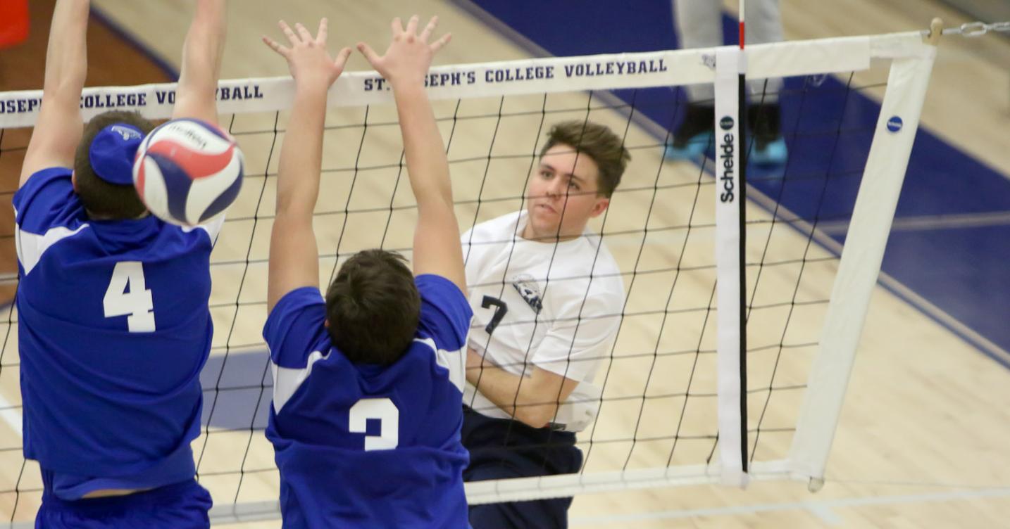 Men's Volleyball Downed by John Jay and York in Tri-Match