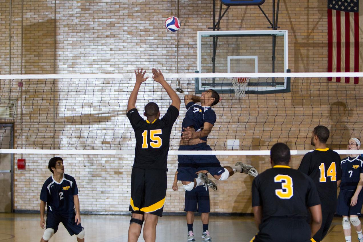 Men's Volleyball Earns 1st Conference Win at Sarah Lawrence