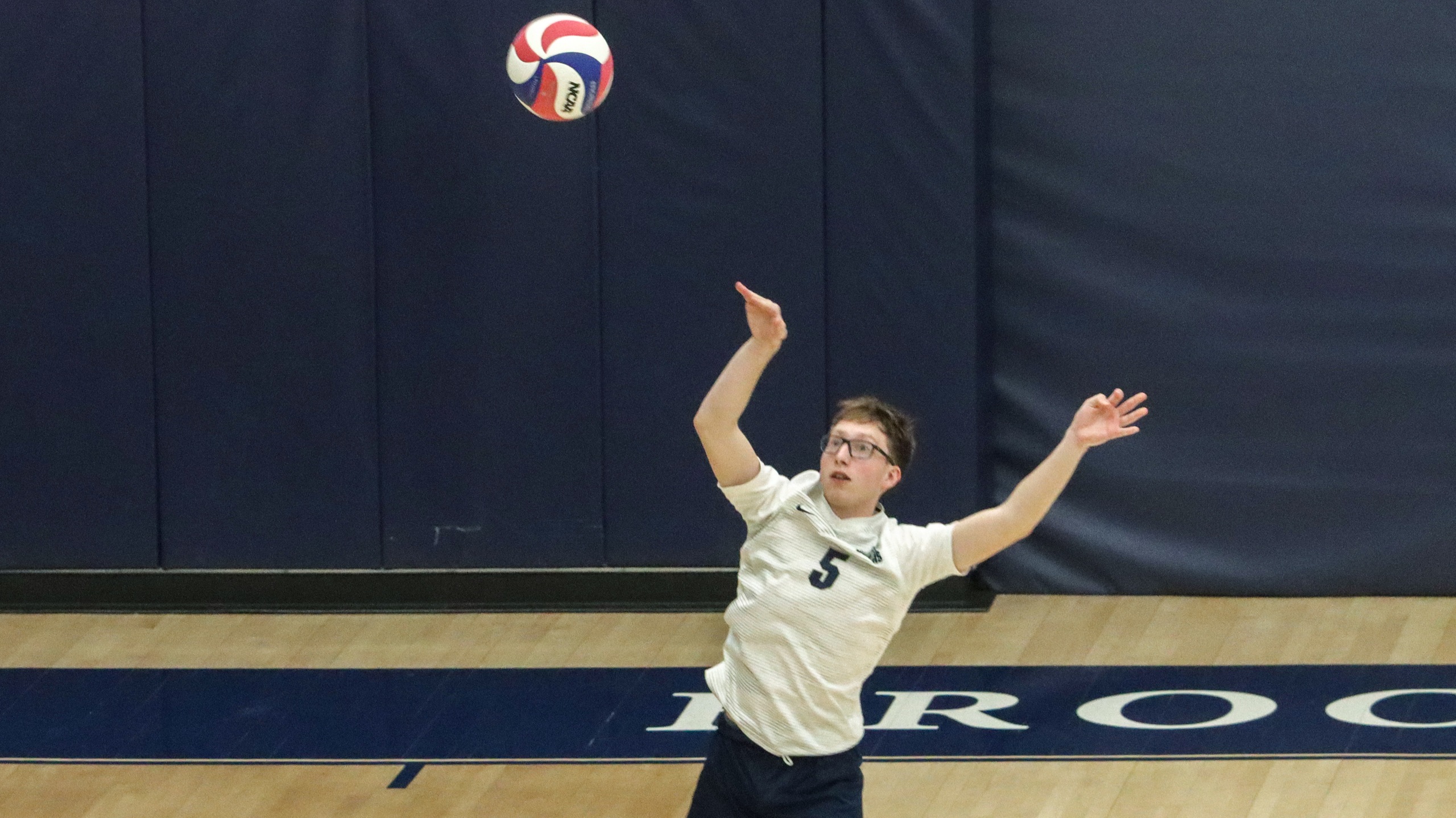 Men’s Volleyball Halted by Skyline Leaders St. Joseph’s Long Island