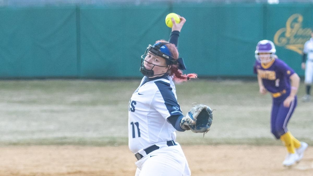Home Runs by Hartwig, Trani; One-Hitter by Mecham Sees Softball Split with Ramapo