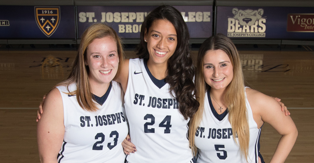 Women’s Basketball Honors Three On Senior Day, Wrapping Up Season Against Mount Saint Mary