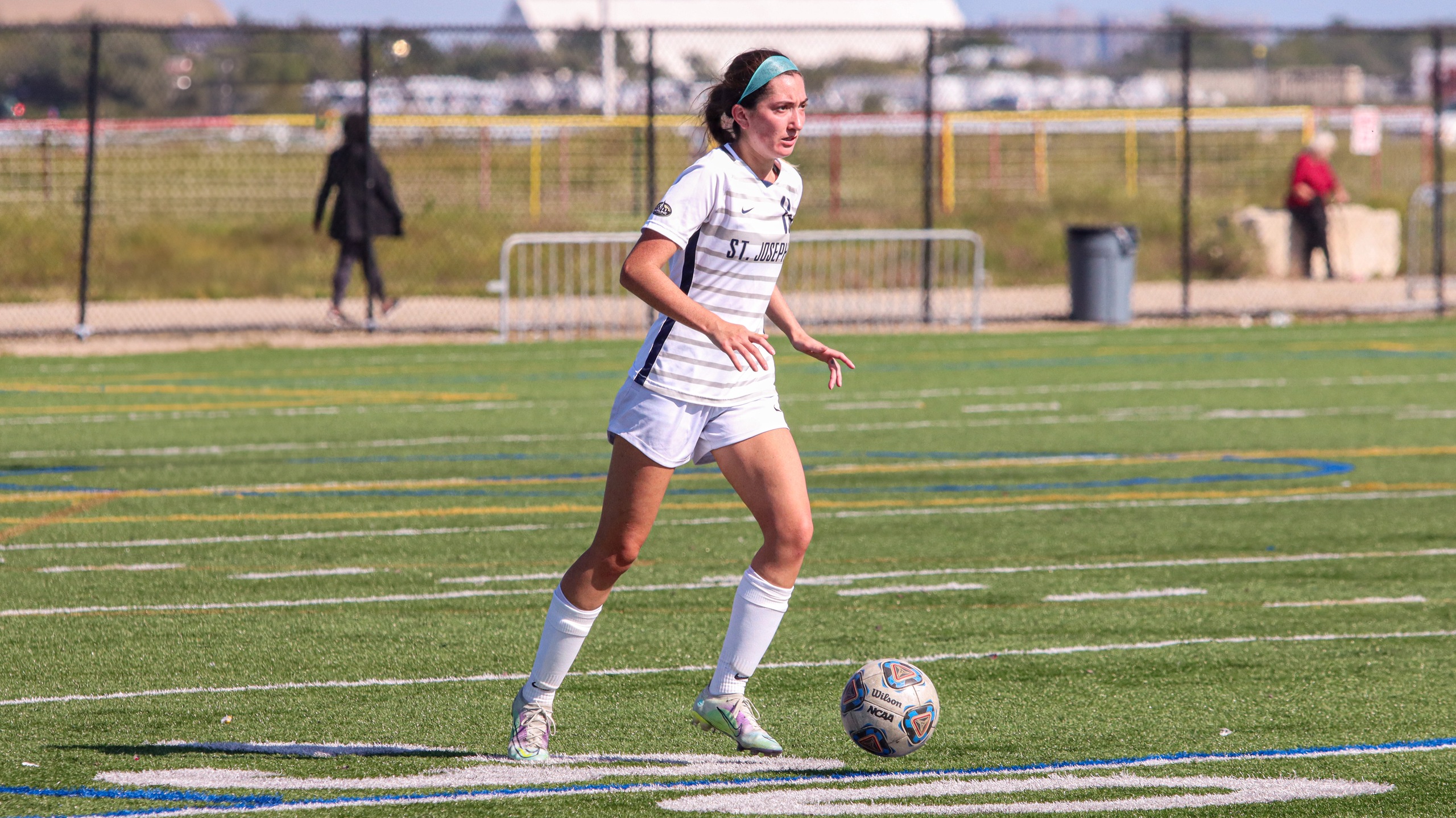 Women's Soccer Clipped by Manhattanville