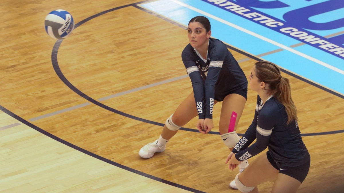 Sibling School St. Joseph’s (Long Island) Bests Women’s Volleyball in Straight Sets